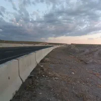 زمین بر اتوبان سهندتبریز نزدیک سهندبرتر محرم زاده