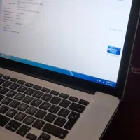 مک بوک پرو 2011|رایانه همراه|قدس, شهرقدس|دیوار