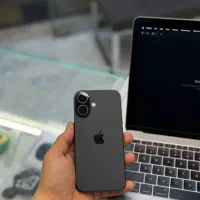 گوشی آیفون ۱۶ نرمال مشکی