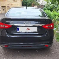 آریزو 5 مشکی