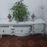 زیر تلویزیونی در حد نو