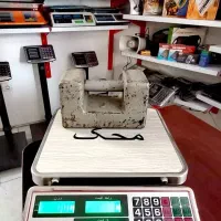 ترازو محک ۹۰ کیلو قطعه شمار شاسی سنگین فلزی