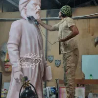 مجسمه فردوسی با شاهنامه، المان شهری فردوسی بزرگ