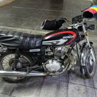 هوندا 125 قرمز مشکی