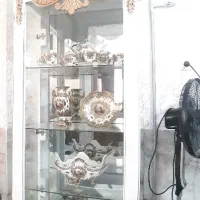 بوفه و ویترین