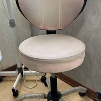 تجهیزات آرایشگاهی کاملا سالم|آرایشگاه و سالن‌های زیبایی|رشت, گلسار|دیوار