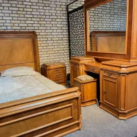 رنگ کاری و تعمیرات مبلمان و سرویس خاب وچوب