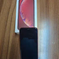 گوشی آیفون XR