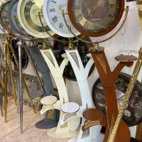 ساعت ایستاده