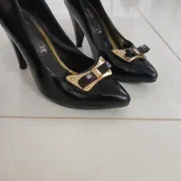 کفش تمیز|کیف، کفش، کمربند|نیشابور, خط کاشمر|دیوار