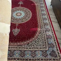 فرش ابریشم لاکی طرح ترنج دستی صنعتی