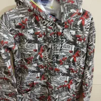 هودی|لباس|تبریز, |دیوار