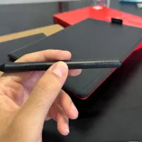 فروش قلم الکترونیک وکام|قطعات و لوازم جانبی رایانه|رشت, معلم|دیوار