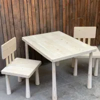 میز وصندلی چوبی کودک
