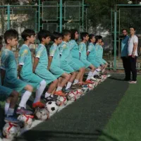 مسابقه دوستانه هنرجویان فوتبال