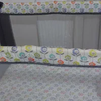 تخت و پارک کودک( کنار مادر) به همراه یک تشک رویال|تخت و سرویس خواب|پاکدشت, پاکدشت (مامازند)|دیوار