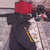 دو دست لباس کونگ فو نو