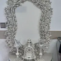 اینه و شمعدان برنز،دارای ساعت رومیزی،کاملا نو