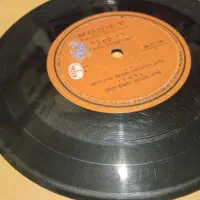 فروش ۳۵ عدد صفحه گرام قدیمی  ایرانی و خارجی