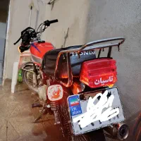هوندا 125 قیمت 40 تومن تخفیف جزعی هم دارد