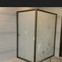 تولیدواجراانواع شیشه درب اتومات کرکره|خدمات پیشه و مهارت|قشم, |دیوار