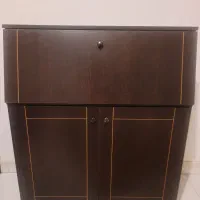 کمد چند کاره ایستاده