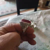 انگشتر یاقوت پیازی