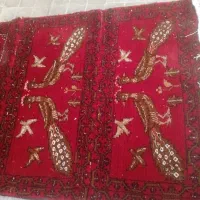 یک جفت پشتی قالیچه نو بافته شده