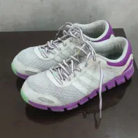 کفش و کتونیهای زنانه ادیداس ، ریبوک ، دنیلیadidas|کیف، کفش، کمربند|تهران, دانشگاه شریف|دیوار