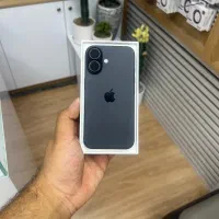 آیفون ۱۶ نرمال