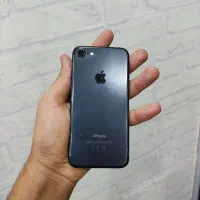 اپل iPhone 7 با حافظهٔ ۱۲۸ گیگابایت