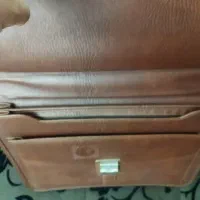 کیف اداری|کیف، کفش، کمربند|رشت, استقامت ۲|دیوار