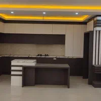 نصاب و ساخت کابینت.پذیرفتن تمامی خرده کاری ها