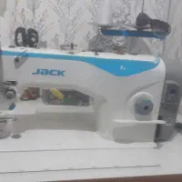 چرخ راسته اف ۴