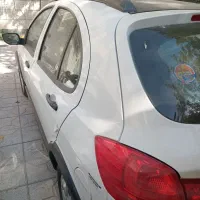 کوییک  ار سفید مشکی   ۵۹۵تومان