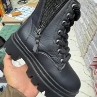 پوتین دخترانه