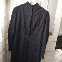 مانتو مشکی گیپورمحرمی