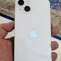 اپل iPhone 13  در حد آکبند