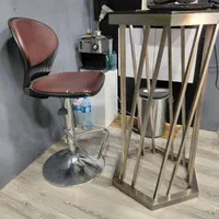 میز و صندلی