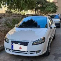 رانا پلاس مدل ۱۴۰۱ سقف پانا (شیشه ای) بی رنگ|خودرو سواری و وانت|سنندج, |دیوار