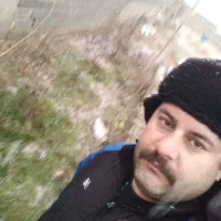 چهاردیواری-باغچه