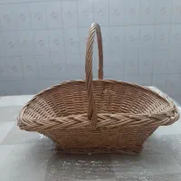 سبد حصیری دسته دار