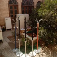 جالباسی ایستاده