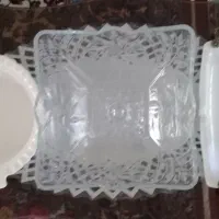 چند عدد ظروف