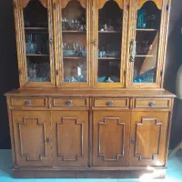 بوفه و ویترین