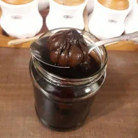 ترشی سیر ۹ ساله ۳۰۰ تومان