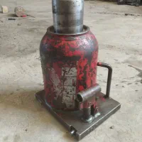 جک روغنی 50 تنی اسپانیا