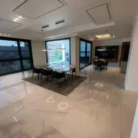 ۳۰۰ متر پنت هاوس ۴ خ خیابان کارگر