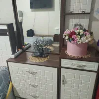 مبل و میز ناهارخوری و سرویس دو خوابه
