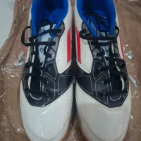 کتونی فوتسال